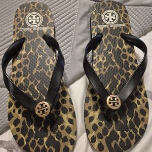 NEW Tory Burch Leopard Print Flip Flops